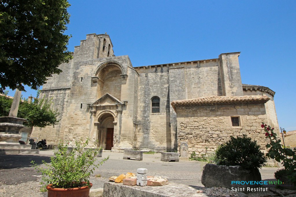 Eglise de Saint Restitut.