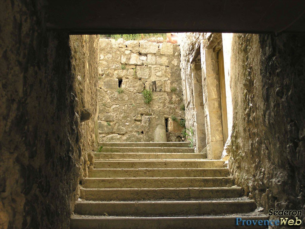 Passage couvert.