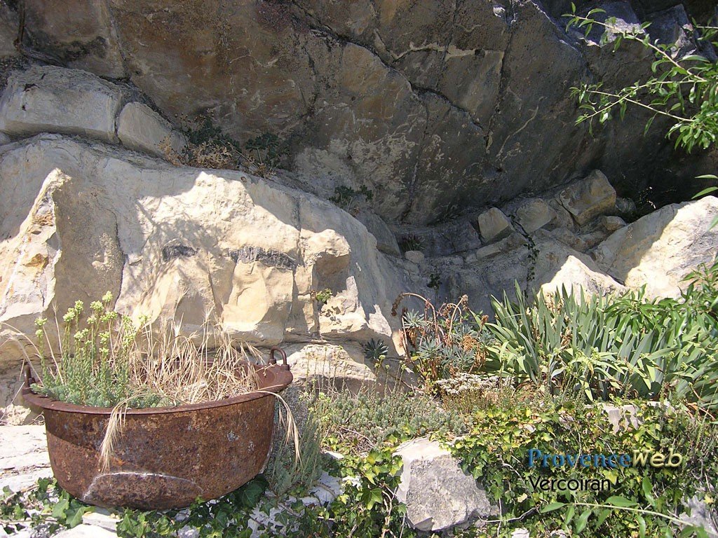 Rochers.