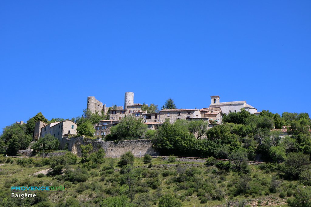 Village de Barg&egrave;me dans le Var.