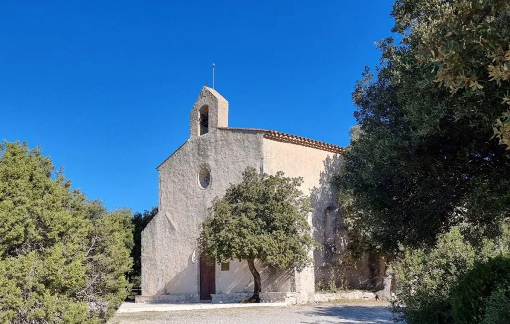 La Chapelle Notre Dame de la Garde de Baudinard.
