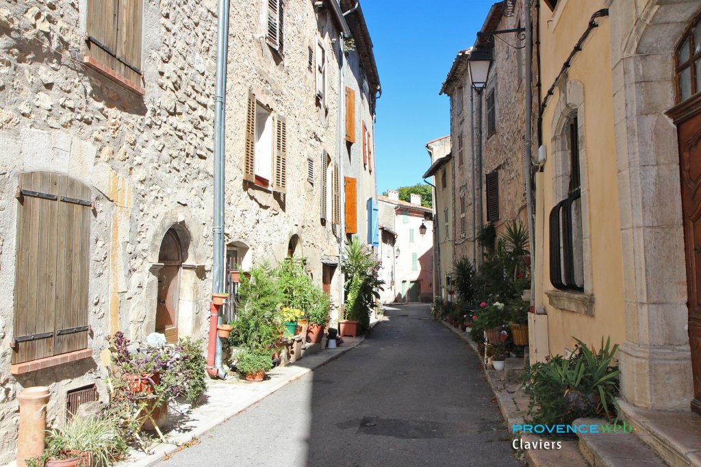 Ruelle de Claviers.