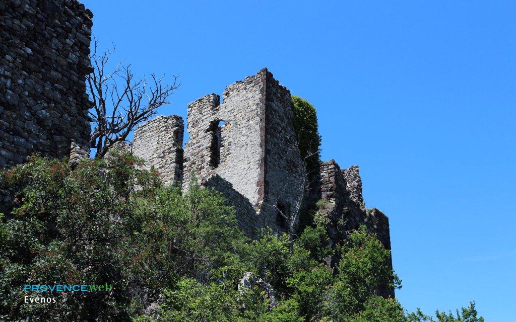 Ch&acirc;teau d'Evenos.