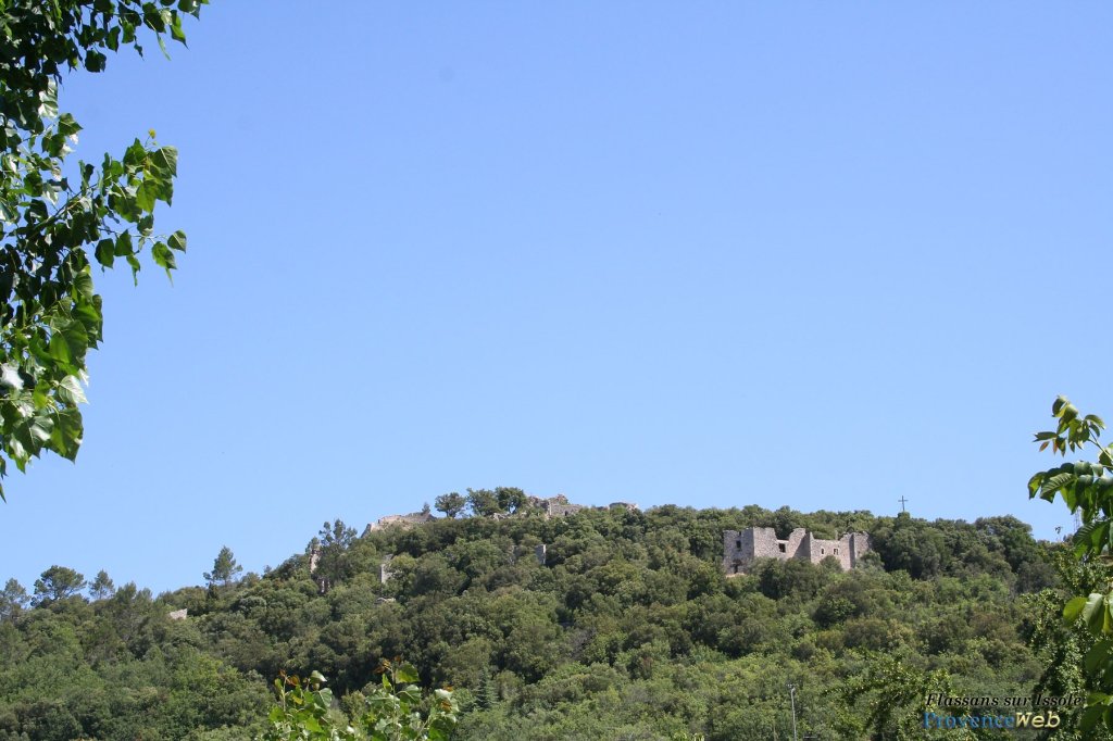 Ancien ch&acirc;teau.