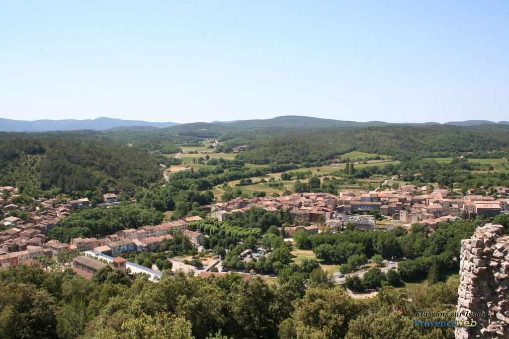 Le village de Flassans sur Issole dans le Var.