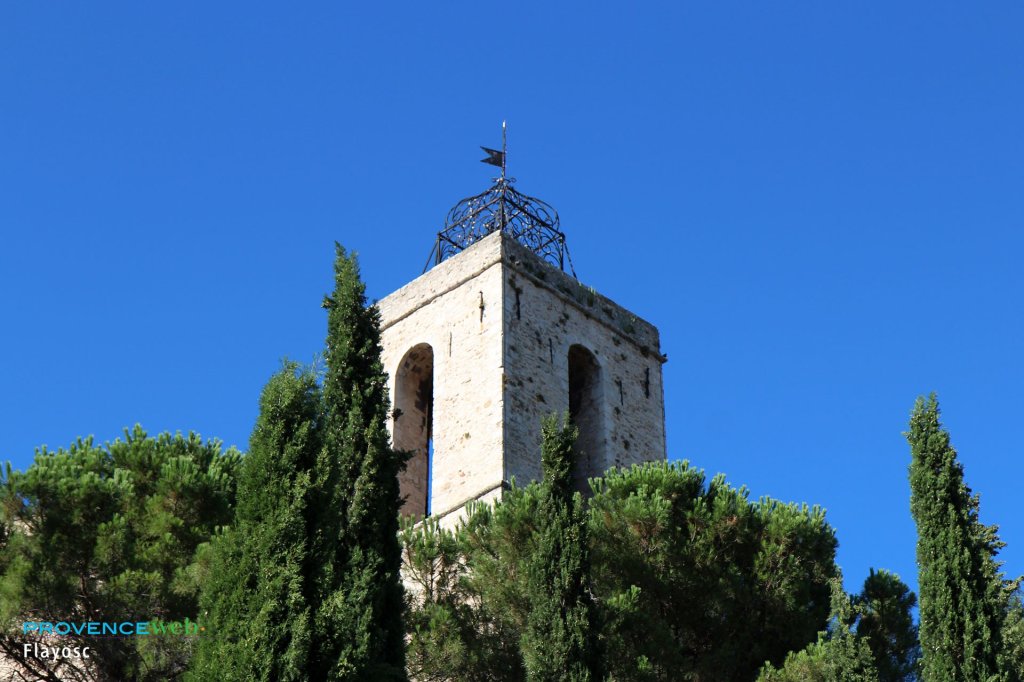 Tour m&eacute;di&eacute;vale.