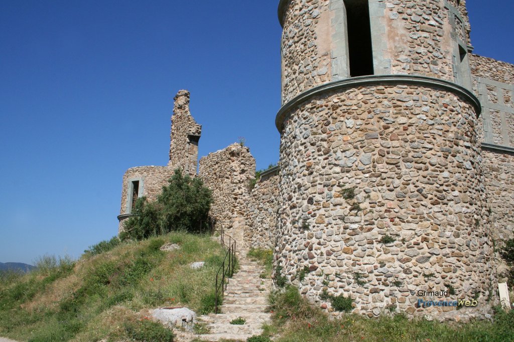 Ch&acirc;teau de Grimaud.