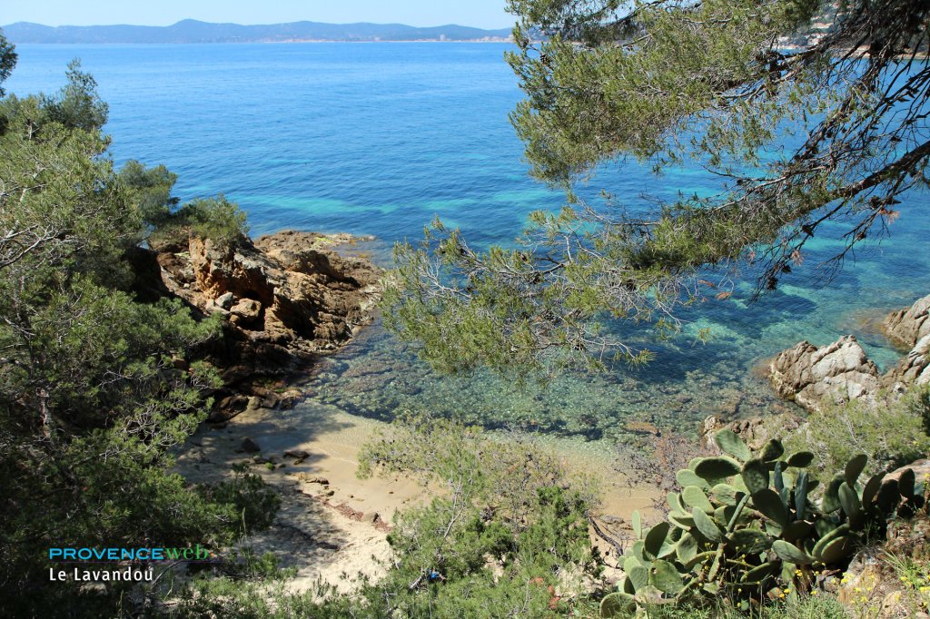 Plage du Lavandou.