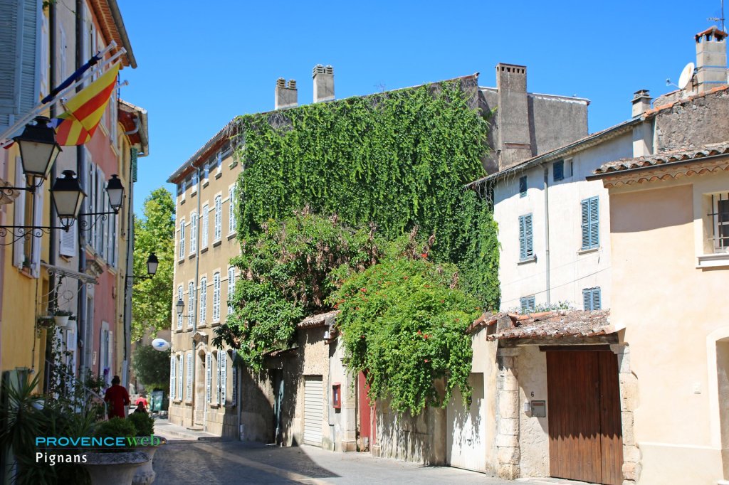 Rue du centre ancien.