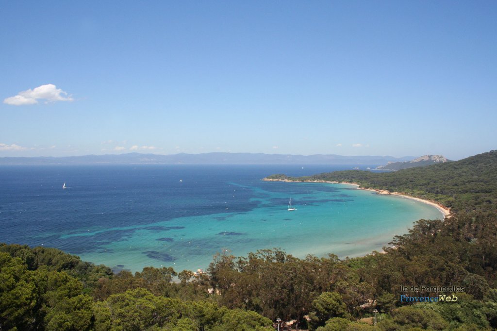 Plage de la Courtade &agrave; Porquerolles.
