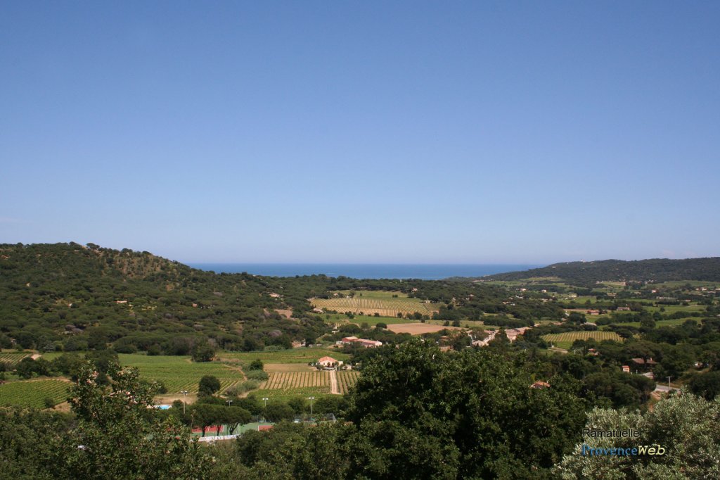 Vue depuis Ramatuelle.