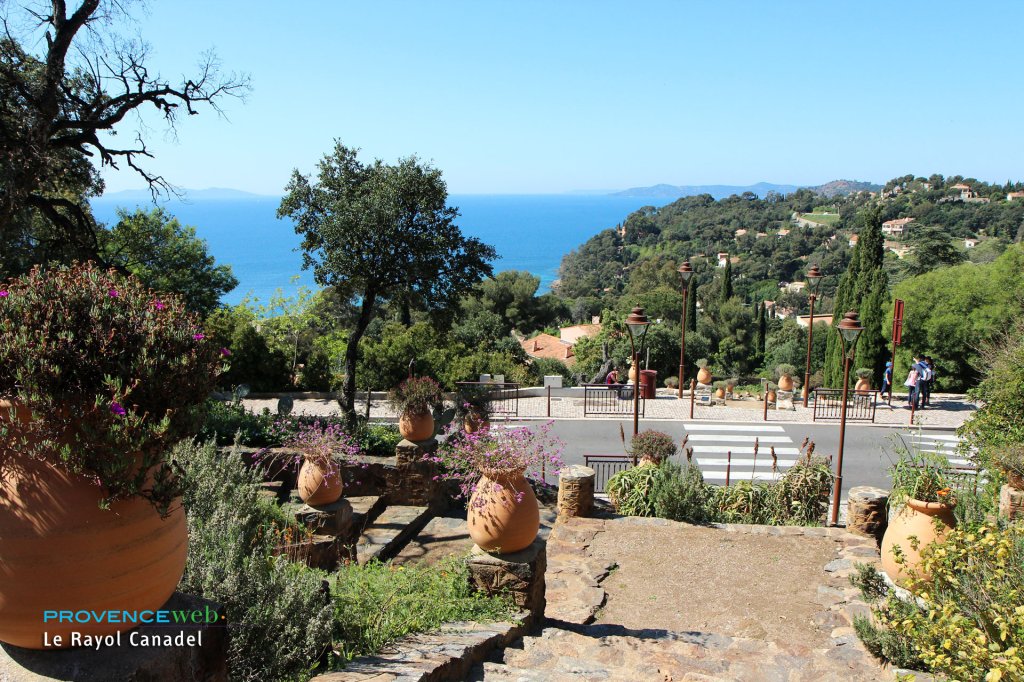 Village du Rayol Canadel.