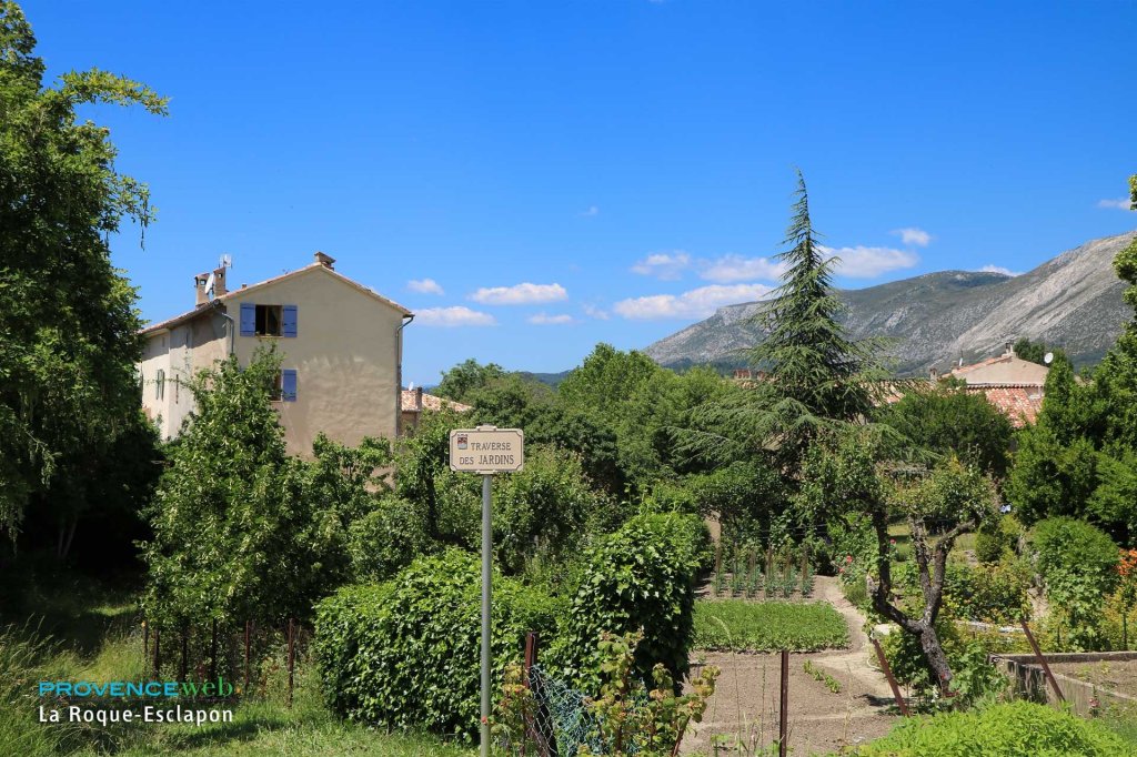 Jardins &agrave; La Roque Esclapon.