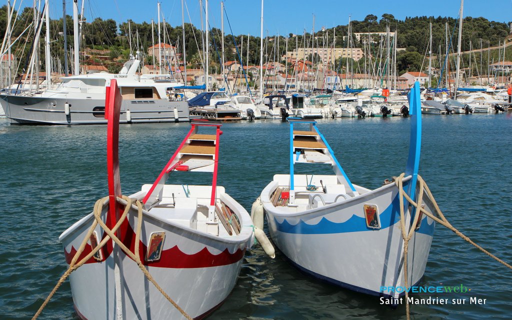 Bateaux à Saint Mandrier sur Mer.