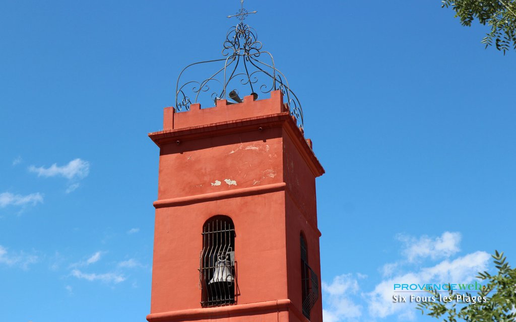 Clocher de l'&eacute;glise de Six Fours les Plages.