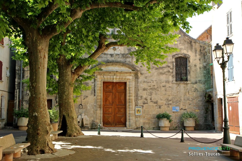 Eglise de Solli&egrave;s-Toucas.