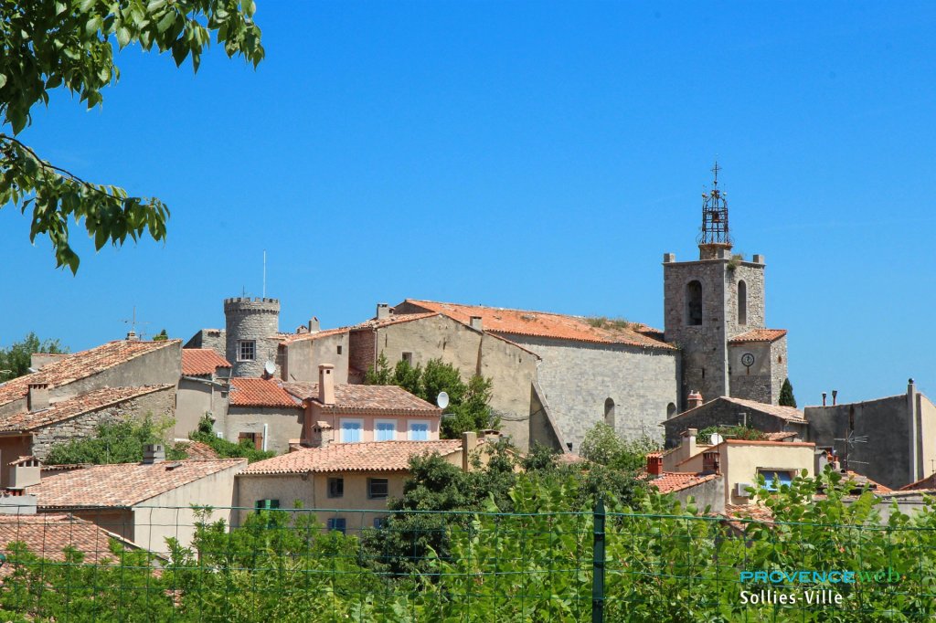 Le village de Solli&egrave;s-Ville dans le Var.