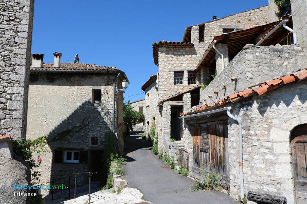 Ruelle &agrave; Trigance.