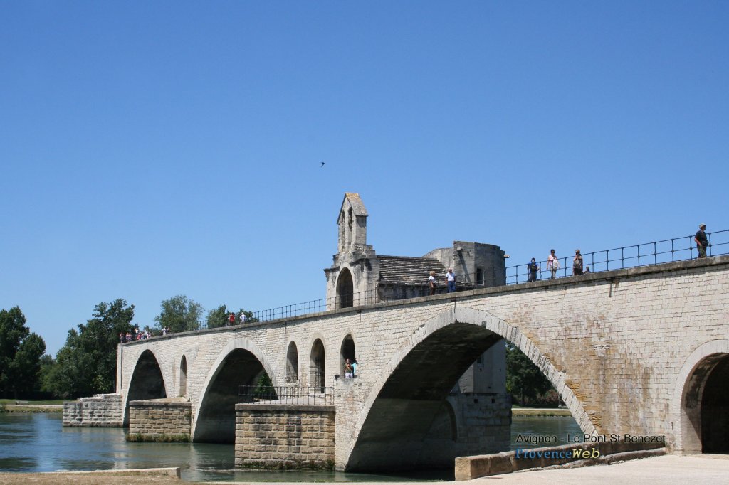 Avignon pont.