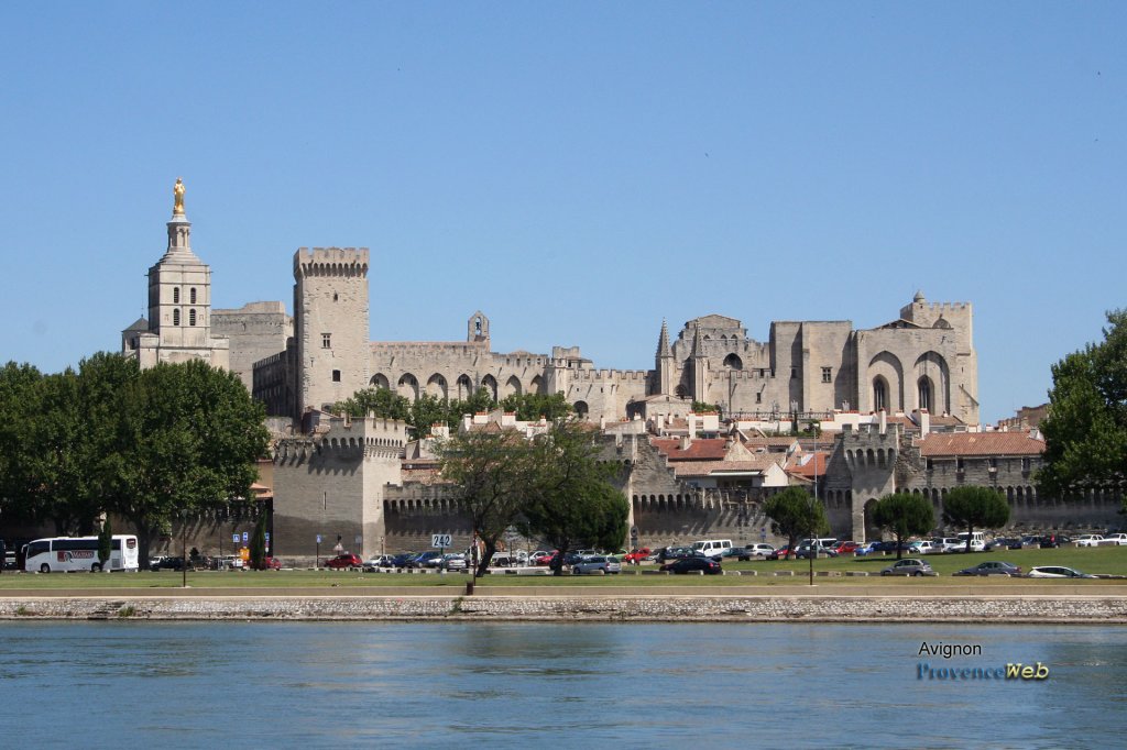 Avignon dans le Vaucluse.