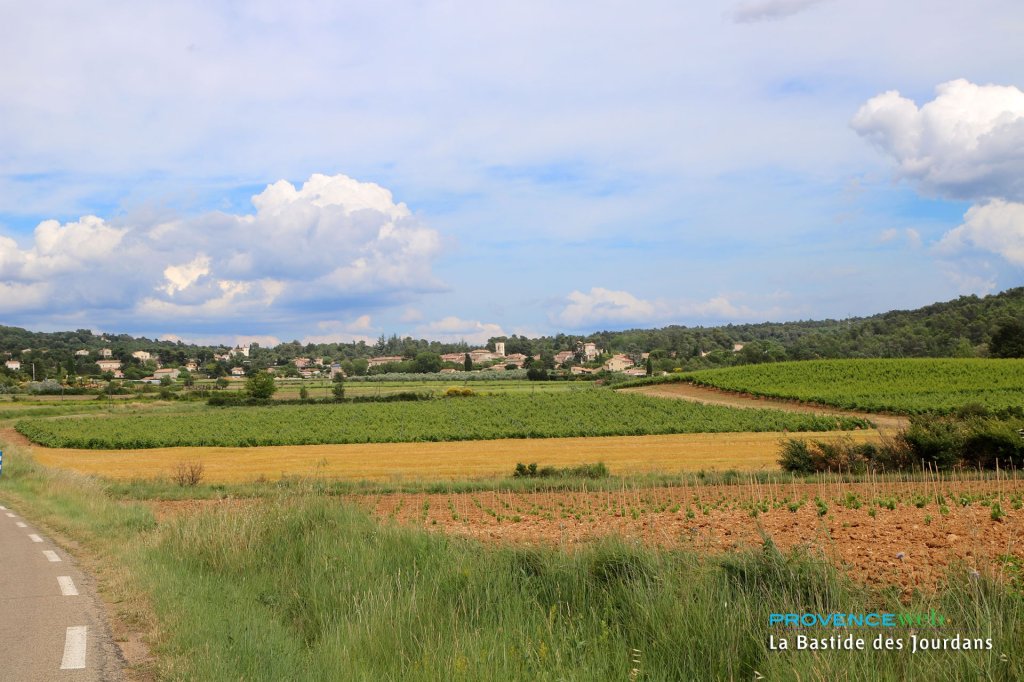 Le village de La Bastide des Jourdans.
