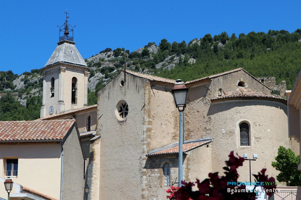 &eacute;glise des Beaumes-de-Venise.