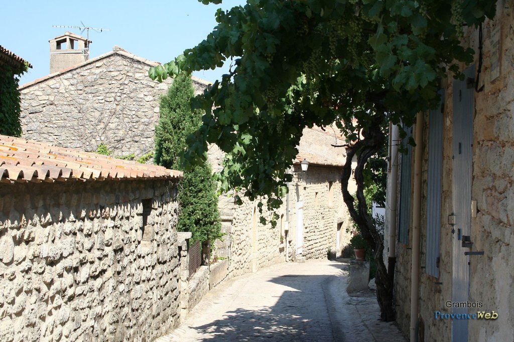 Ruelle du village.