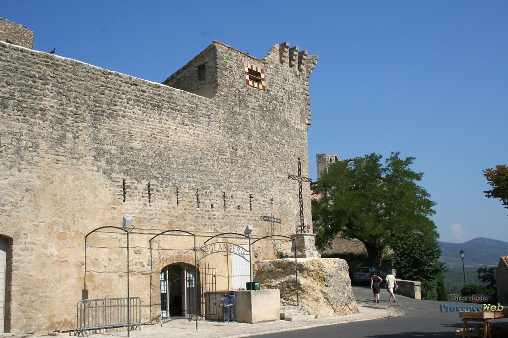Ch&acirc;teau de Grambois.