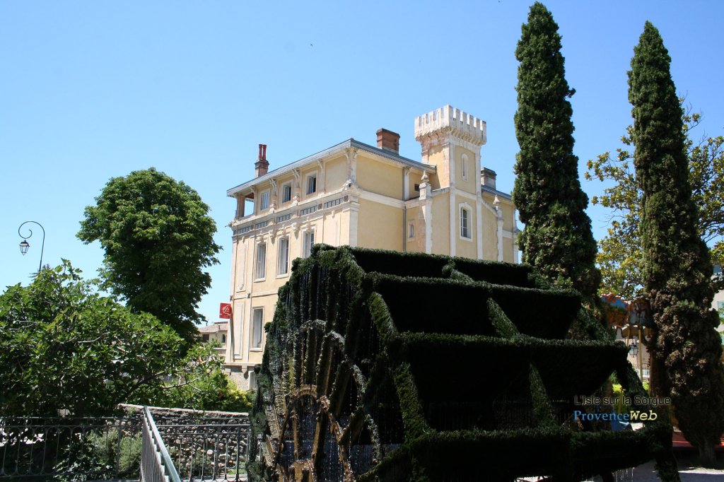 L'Isle sur la Sorgue - Village in the Vaucluse - Provence Web - France