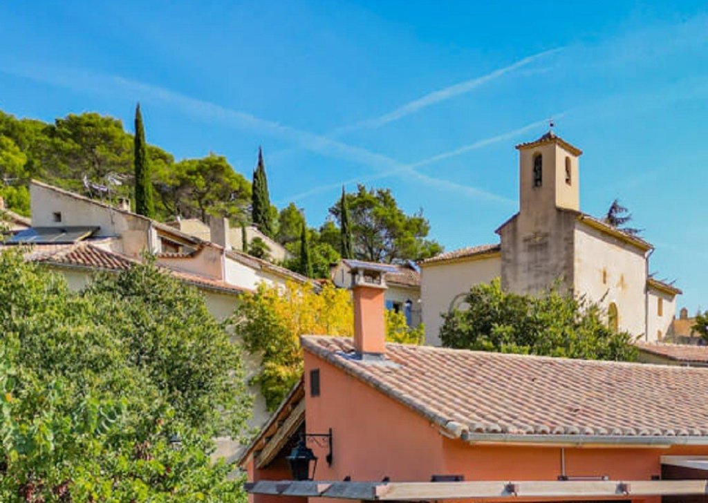 Le village de Lafare dans le Vaucluse.