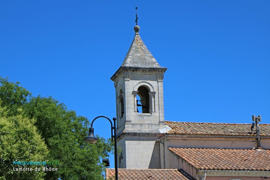 Eglise de Lamotte du Rh&ocirc;ne.
