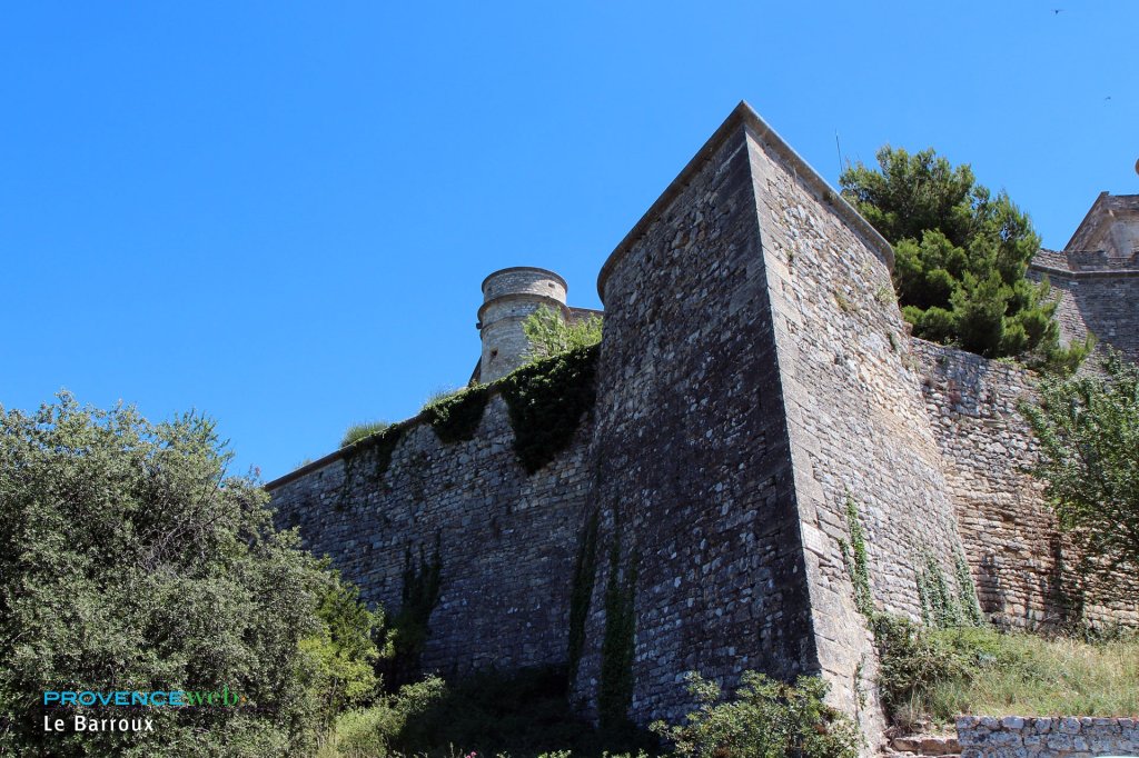 Ch&acirc;teau du Barrroux.
