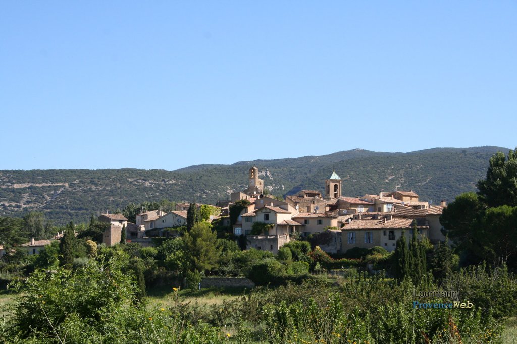 Village de Lourmarin.