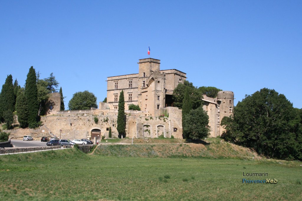 Ch&acirc;teau de Lourmarin.