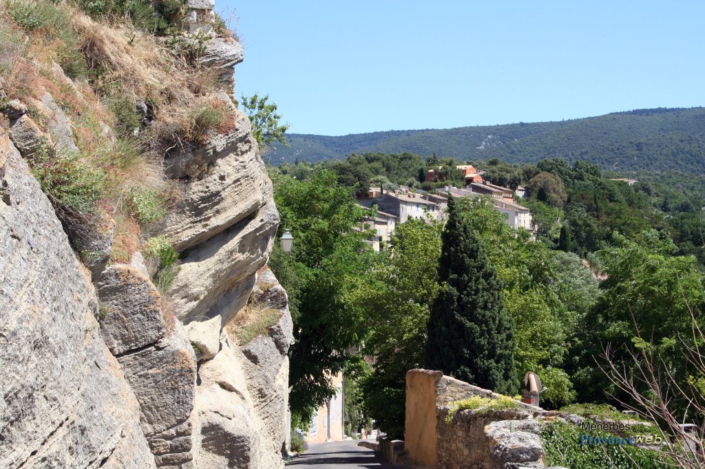 M&eacute;nerbes Luberon.