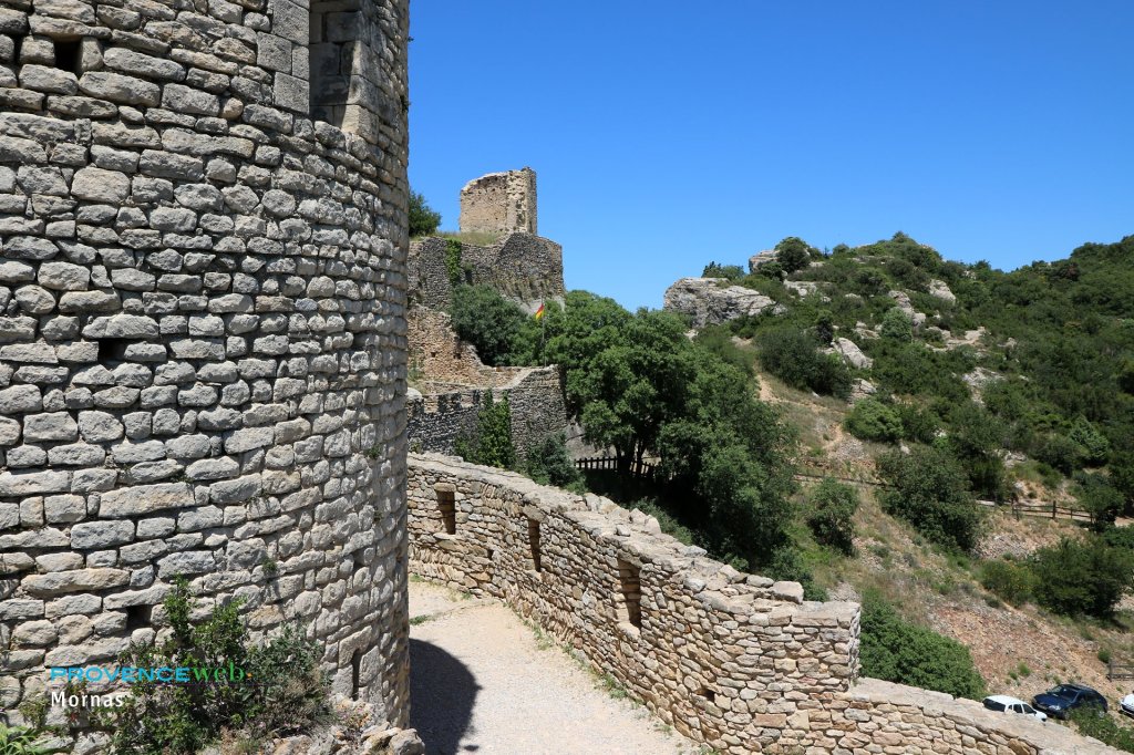 Chemin de ronde.