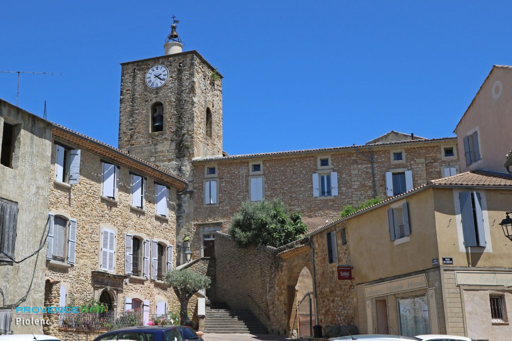 Eglise Saint Pierre Piolenc.