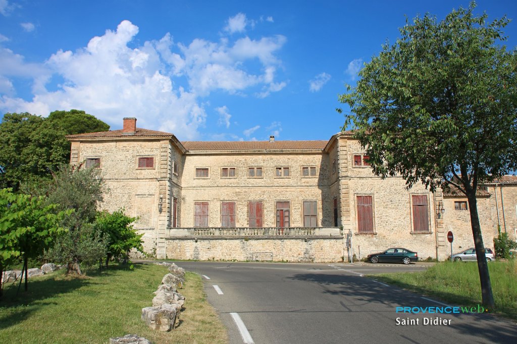 Ch&acirc;teau de Saint Didier.
