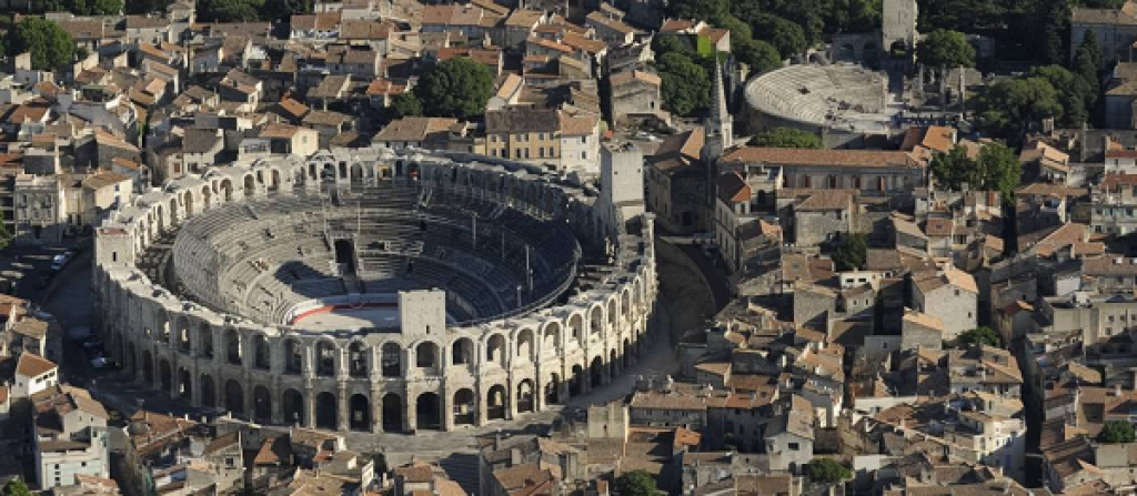 Les arènes d'Arles.